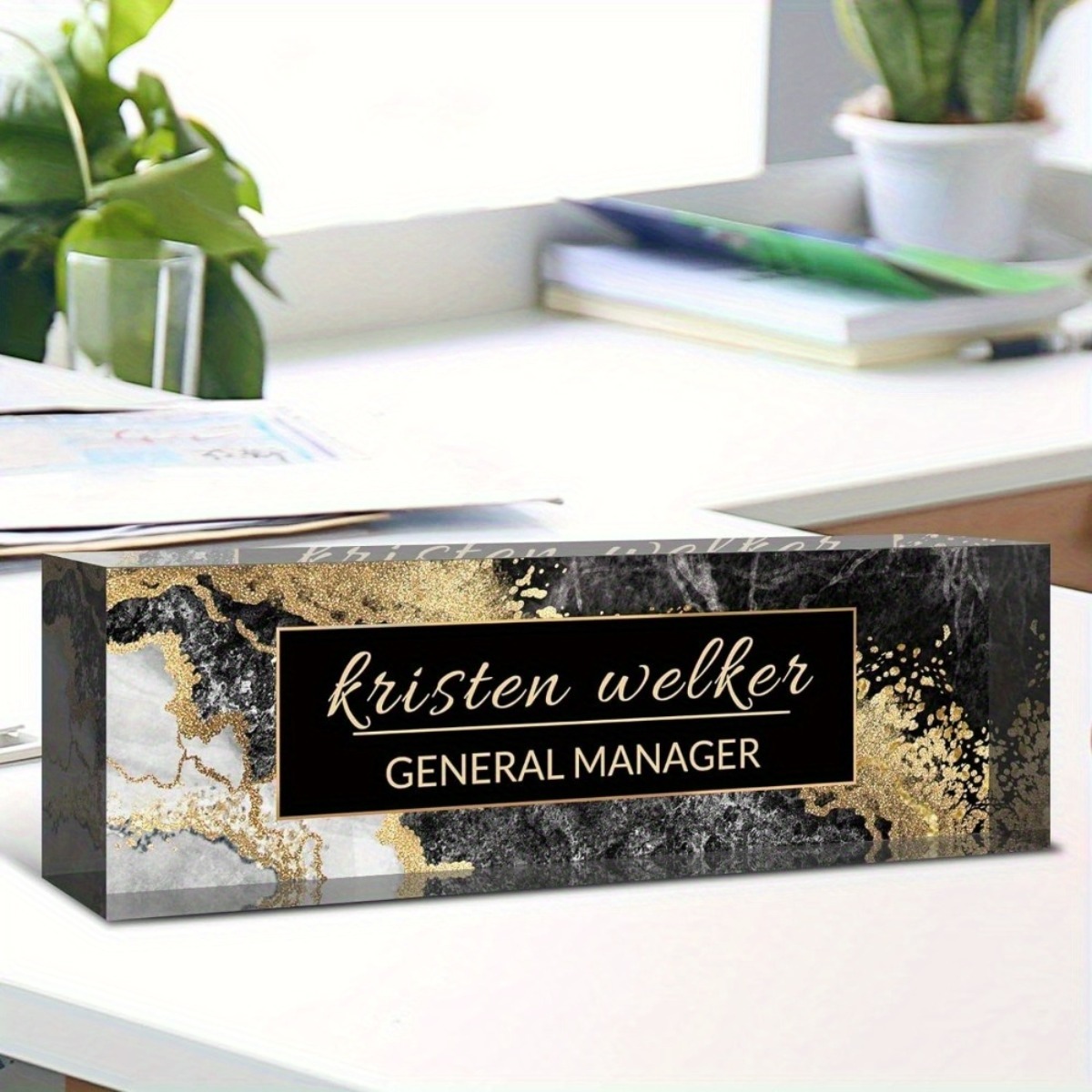 [2D Flat] Black Gold Marble Pe - مراجعة Desk Name Plate وسعره