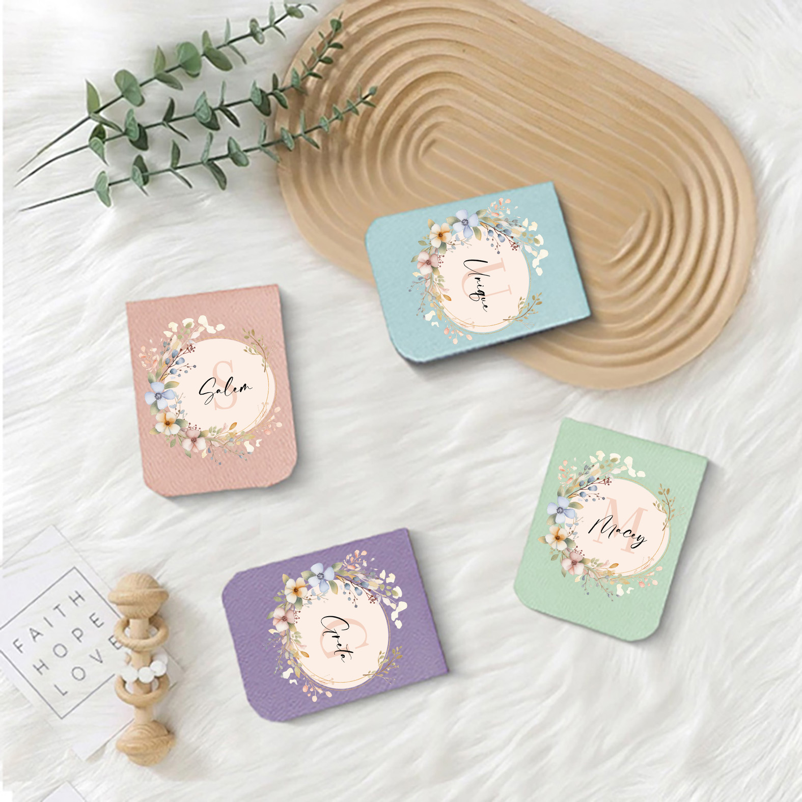 1pc Name Bookmark with Mirror  - مراجعة Bookmark Magnetic Clip وسعره