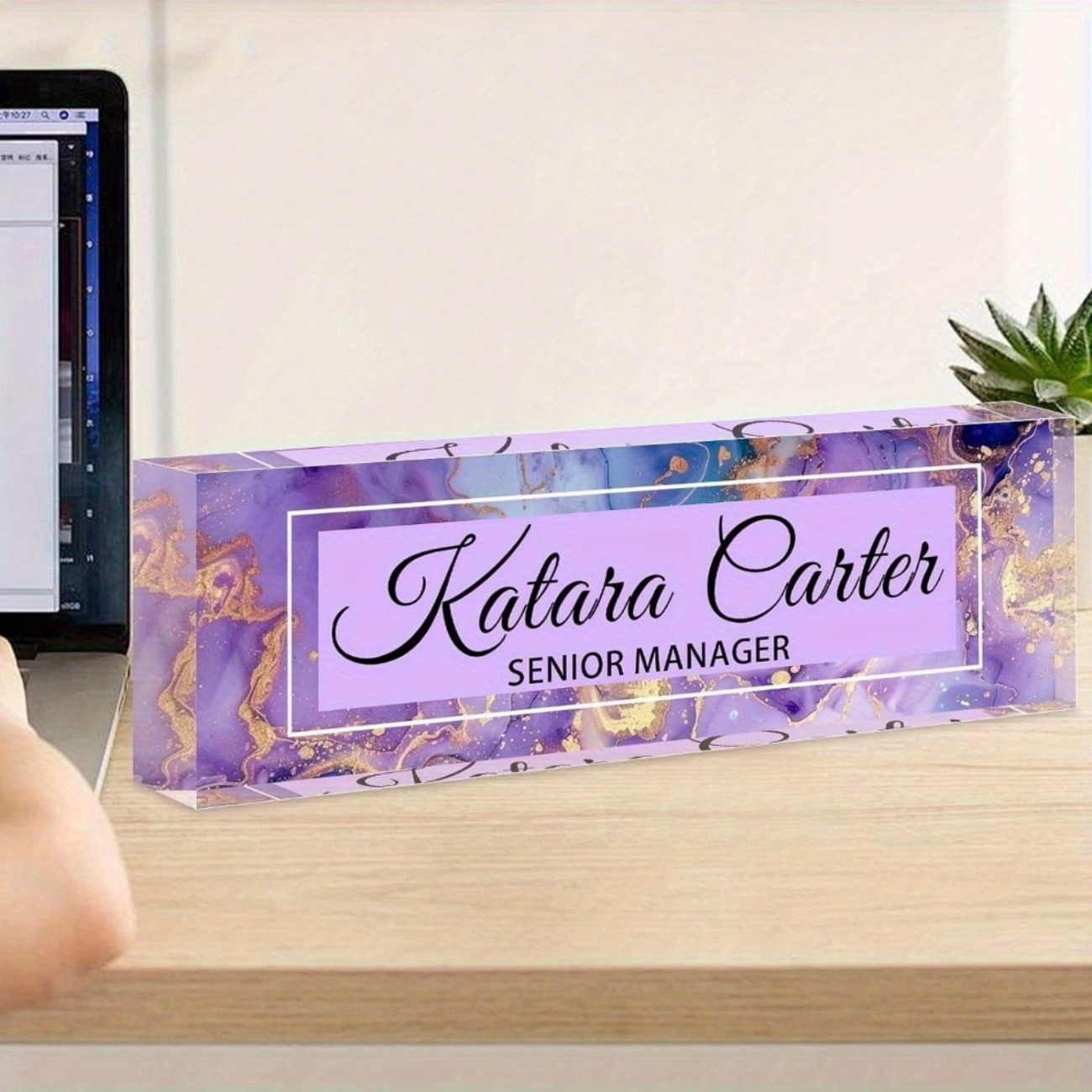 Custom Acrylic Desk Name Plate - مراجعة Desk Name Plate وسعره