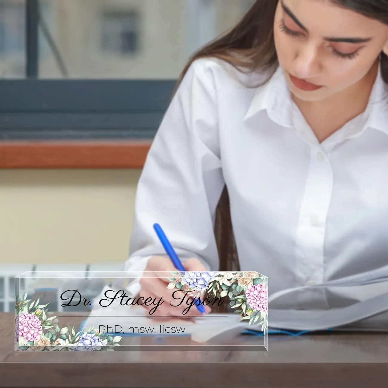 2D Flat Transparent Acrylic Te - مراجعة Desk Name Plate وسعره