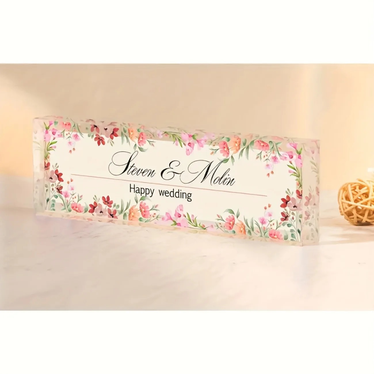 Customizable 2D Acrylic Desk N - مراجعة Desk Name Plate وسعره
